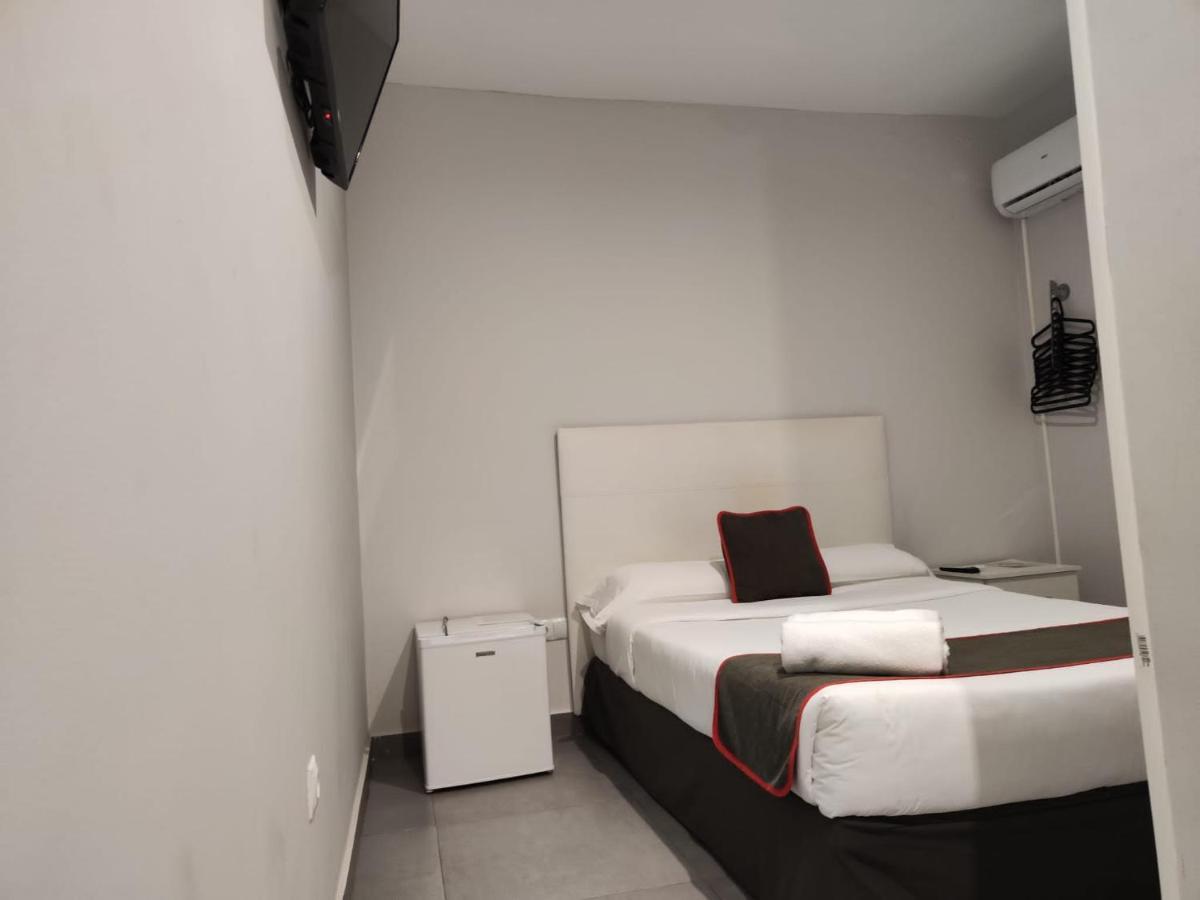 Hostal Jireh Alicante Zewnętrze zdjęcie
