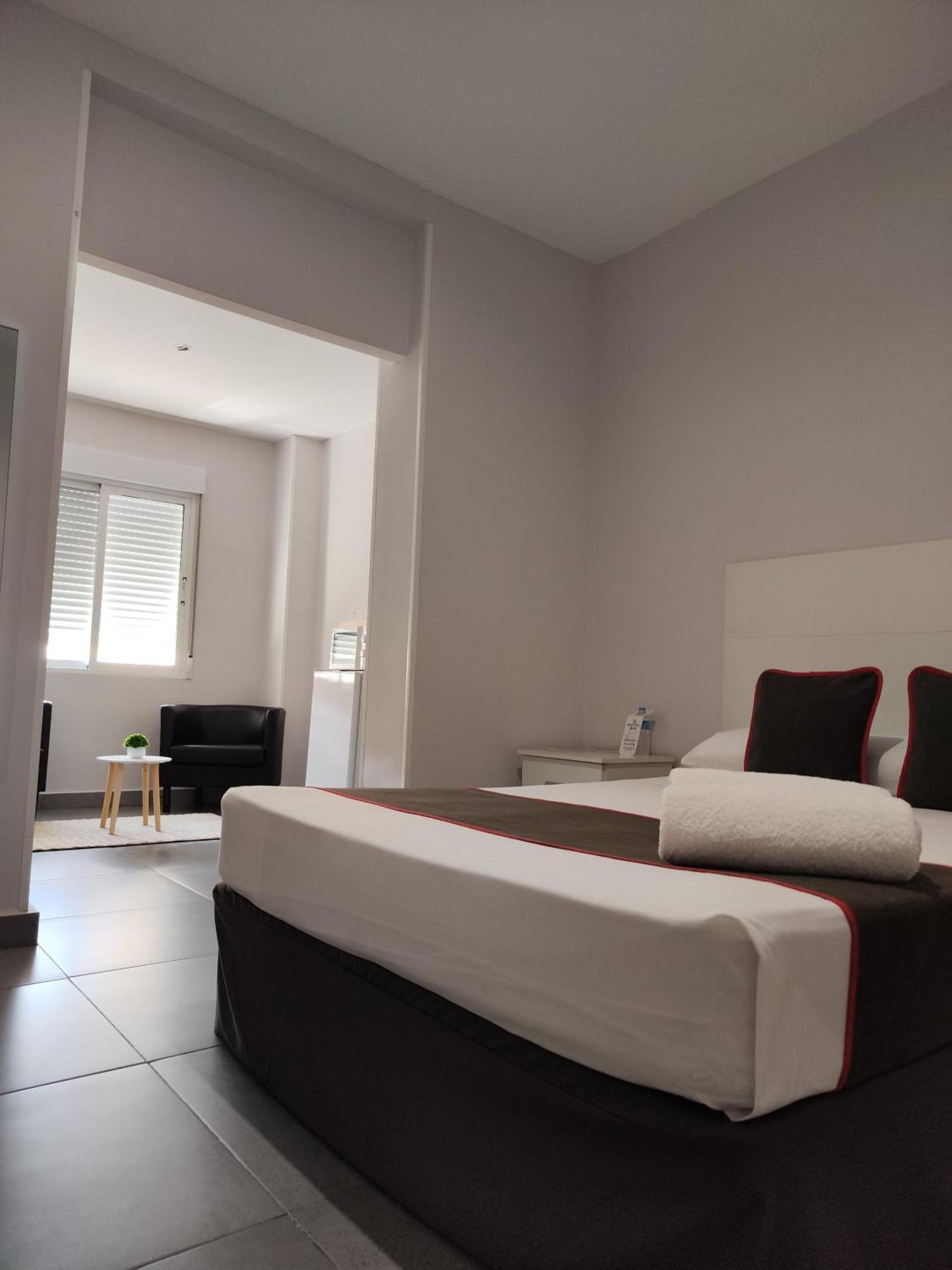 Hostal Jireh Alicante Zewnętrze zdjęcie